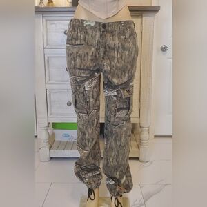 Mossy Oak Women's Woodland Camo Joggers
